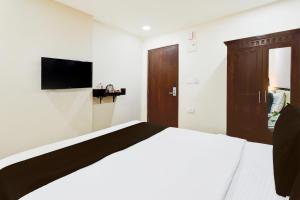 Super Townhouse Gachibowli Near Gopichand Academy