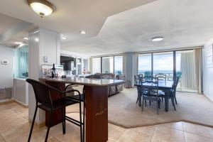 Aliki Atrium Beachfront Condo