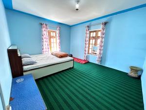 Valley View Homestay Lahaul