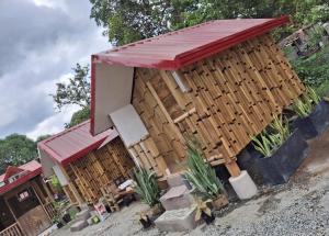 La Ahoy Rest House and Resort