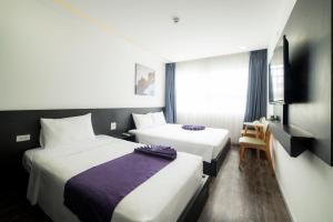 Dolphin Hotel Nha Trang