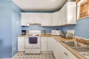 Walk to Bayou Home with Patio in Delacroix!