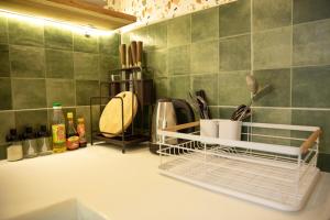 MiaCasaOldQuarter - 3 Beds - Netflix-Big Balcony