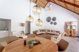 Balidroomvilla Sanur - Full Serviced - Beachside