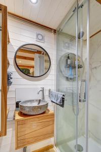 Maisons de vacances Tiny house face a la foret - Evasion nature : photos des chambres
