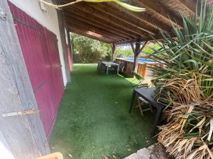 Gîte avec piscine à 5 minutes de CAHORS