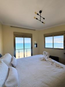 Beachfront Stay Tangier Bay