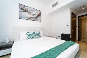 New Contemporary Lux and Pool & Kids Amenities in JVC
