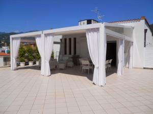 Fantastic roof terrace in Liguria 200 meters from the sea