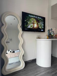 Trạm Sạc Homestay Vinhomes Smart City