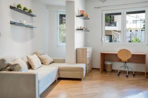 Athens Apartment on Lycabettus Hill with Rooftop View Access