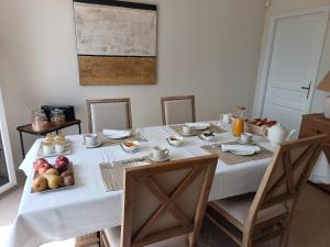 B&B / Chambres d'hotes Le Charme des Bastides : photos des chambres
