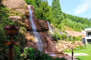 Hotels 6717 Nature Hotel & Spa Le Clos des Delices : photos des chambres