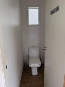 Queen Room with Private Balcony - SW4