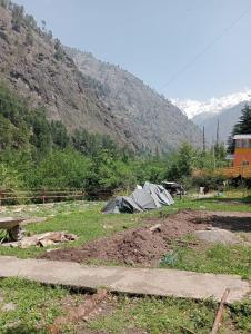 Yeti Stay Kasol