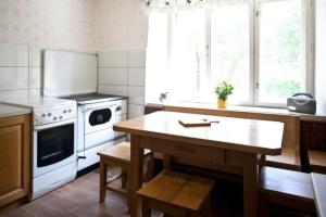 Počitniška hiša pod RAJHOVKO