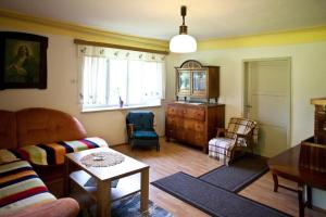 Počitniška hiša pod RAJHOVKO