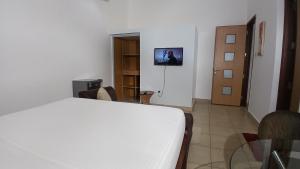 Ary Homestay Nyali- Behind City Mall