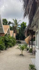 Love Coconut Bungalow