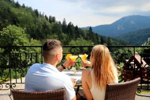 Krupówka Mountain Resort Szczyrk - Widokowy hotel z basenami & wellness