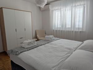 Apartments Good Times