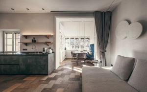 Apartment 901