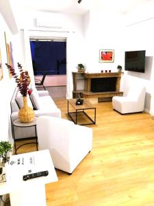 Aelio Deluxe Apartment Akrata