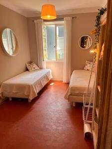 B&B / Chambres d'hotes La Fanette de Lure : photos des chambres