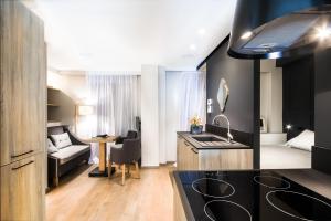 Comfort studio in Kolonaki 2