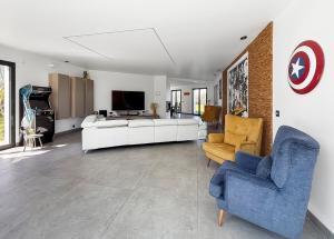 Villas Villa haut de gamme avec Piscine, Bar et Cinema : photos des chambres