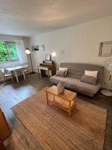 Appartements Charmant Studio avec Piscine a Nice : photos des chambres
