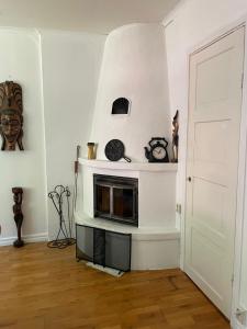 Helt hus m egen sjö