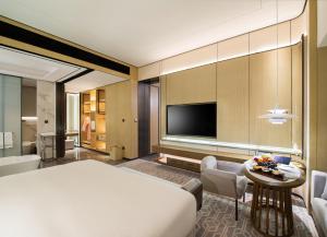 Narcissus The Royal Hotel