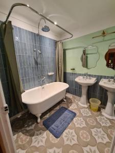 B&B / Chambres d'hotes Hotel des Etrangers : photos des chambres