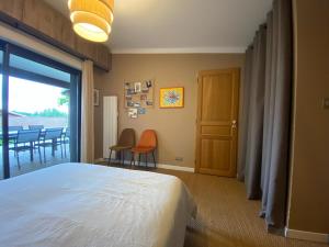 Villas Sous les chenes de Lavaur - detente et teletravail : photos des chambres