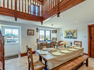 5 Bed in Portreath HELLF