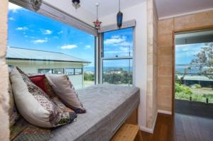 Emu Bay Bliss sweeping ocean views
