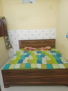 Abhinav Home stay