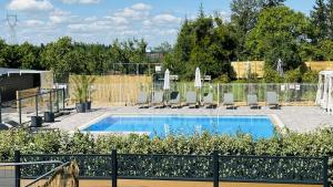 Maisons de vacances Domaine du parc : Appartement - Vue sur Jardin
