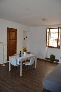 Lakes Feeling Apartment with Terrace on Lake Como