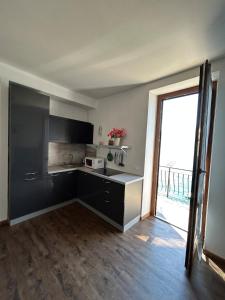 Lakes Feeling Apartment with Terrace on Lake Como