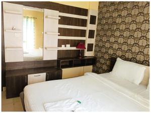 HOTEL LA ! MARINA Near Sea Beach - Restaurant - Lift & Parking Facilities -Fully Air Conditioning Rooms - Top Rated Hotel In Puri