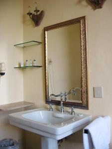 Economy Double or Twin Room