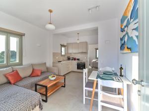 Ilios 2 Apartment Paros Naousa