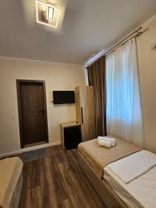 Bazaar Central Rooms