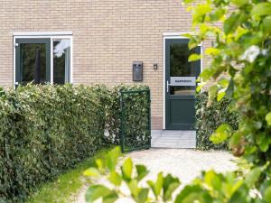 Lovely apartment on Ameland near Nes