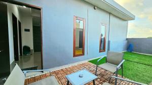 4 Bedroom Home with Pool near Canggu and Seminyak