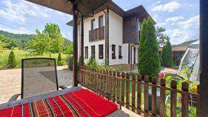 Къщи за гости Тепавица - Pool & Coworking - Prázdninové domy, Trjavna