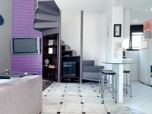 Apartamento Inteiro - Duplex no Panamby - Próximo do Estádio do Morubi - Hospital Albert Einstein - Expo Transámerica - Shopping Jardim Sul e Morumbi Towm - Consulado Americano