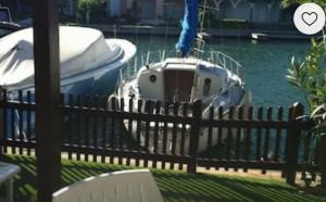 appartement avec amarrage bateau jardin port grimaud